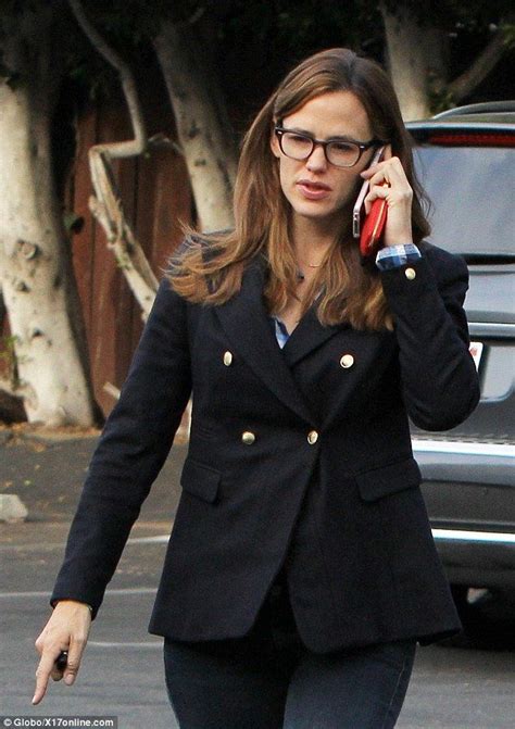 jennifer garner glasses brand 2021.